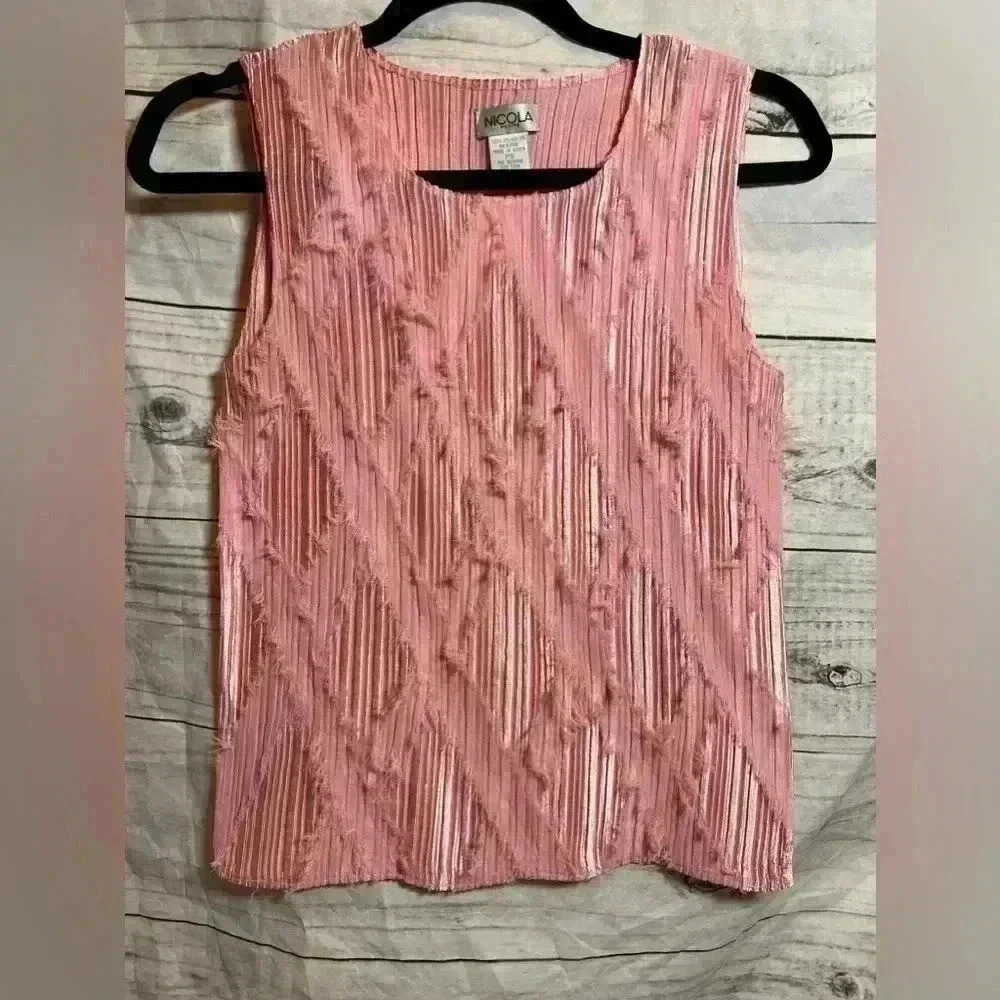 Nicola Vintage textured sleeveless top